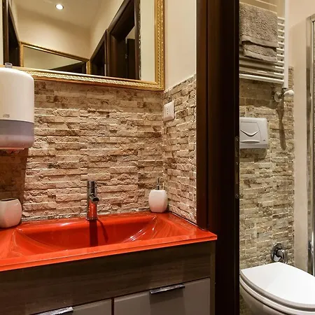 San Peter House Luxury Rom
